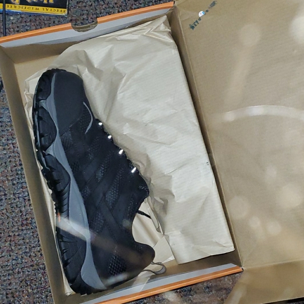 Men's Shoes